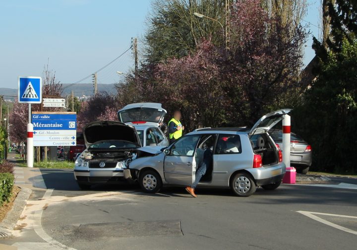 Safer speed limits and boost for alcohol interlocks as France announces major road safety push
