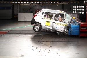WHO urges governments to require minimum vehicle safety standards